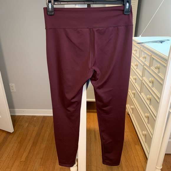 Athleta Full Length Burgundy Ombré Tights - Picture 3 of 6